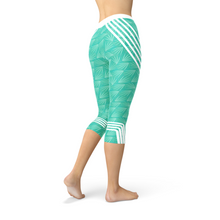 Load image into Gallery viewer, Turquoise Sports Capri Leggings